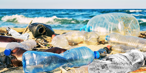 4 Devastating Facts About Plastic in the Ocean